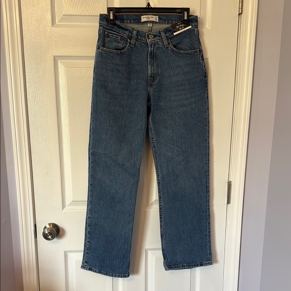 NWT—Abercrombie The Baggy Midrise curve love